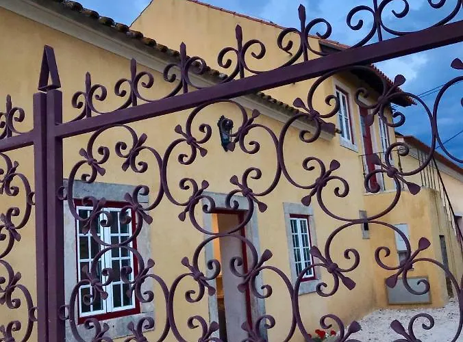 Дом отдыха Quinta Dos Capuchos Casa Da Adega